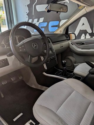 MERCEDES-BENZ 🟡 B 180 CDI 109cv MOTOR MERCEDES