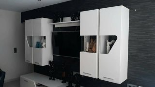 Mueble salón modular blanco y negro