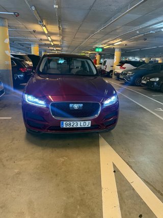 Jaguar F-Pace 2016