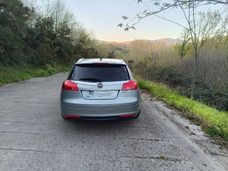 Opel Insignia sport tourer 130cv ACEPTO CAMBIO