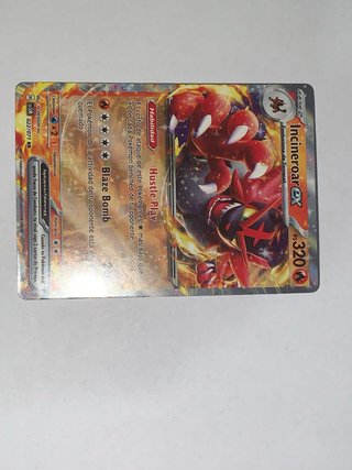 Incineroar EX Carta Pokémon 320 PS