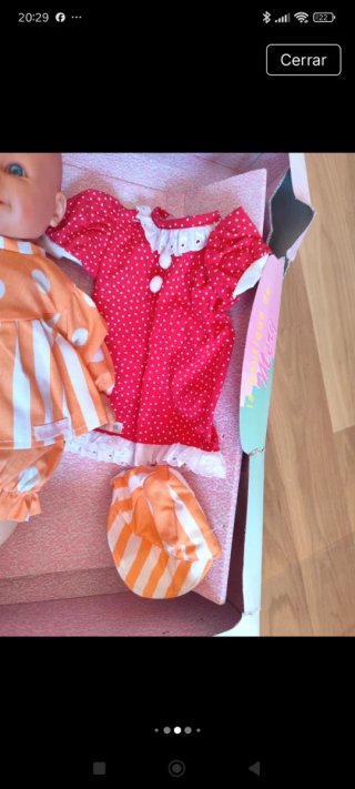 Muñeca Bebé La Boutique de Mery con vestidos Nueva