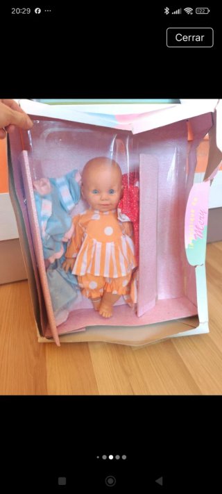 Muñeca Bebé La Boutique de Mery con vestidos Nueva
