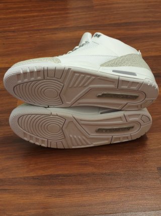 Zapatillas Jordan Air 3 Beige Blanco