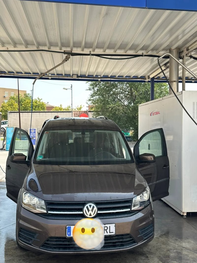 Volkswagen Caddy 2016 - foto 1