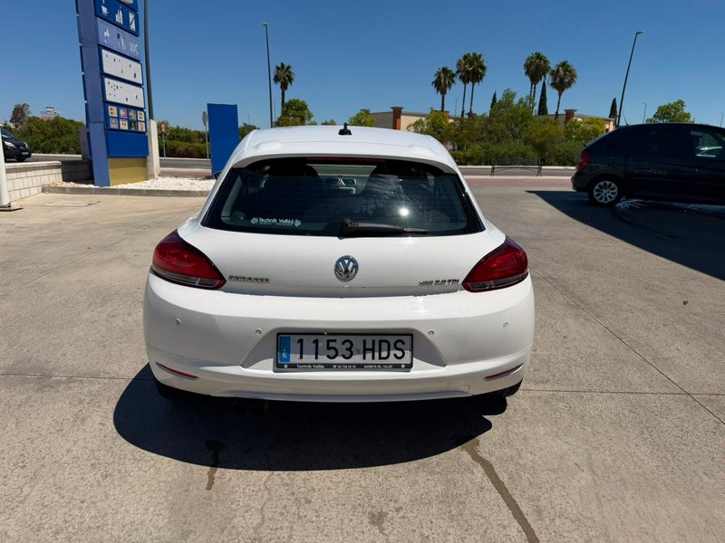 Volkswagen Scirocco 2.0 TDI DSG 2011, foto 5