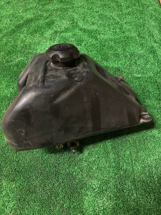 Depósito combustible Suzuki LTZ