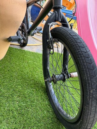 Bici decathlon BMX Negra