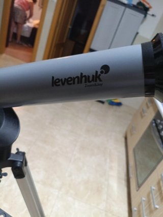Telescopio Levenhuk 70x700