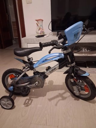 Bicicleta infantil Elite con ruedines