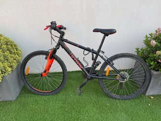 Bicicleta Montaña 26 Btwin Negra/Roja