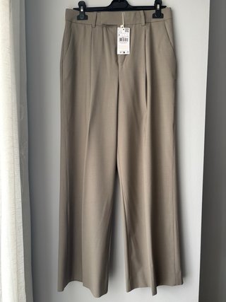 Traje/conjunto de Mango (Talla M).