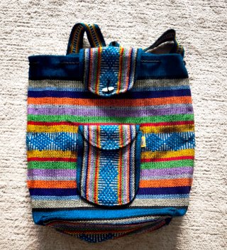 Mochila étnica multicolor 38x40 cm