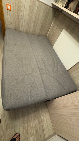 Sofá Cama Gris con Arcón