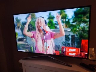 Samsung 55 Smart TV 4K UHD HDR+