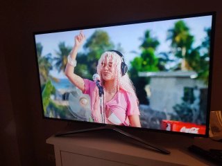 Samsung 55 Smart TV 4K UHD HDR+
