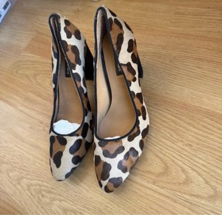 Zapatos SOMMITS estampado animal tacón ancho