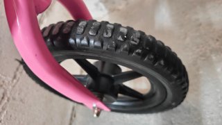 Bicicleta sin pedales Sawyer 12" + Extras
