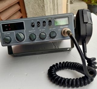 Emisora Radio CB INTEK FM-548S
