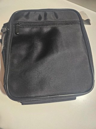 Bolso negro de hombro