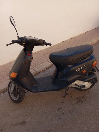 Piaggio Zip 50cc Scooter Negra