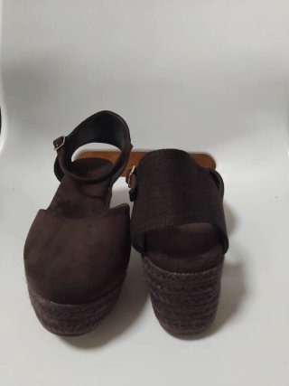 Sandalias Marrones Cuña