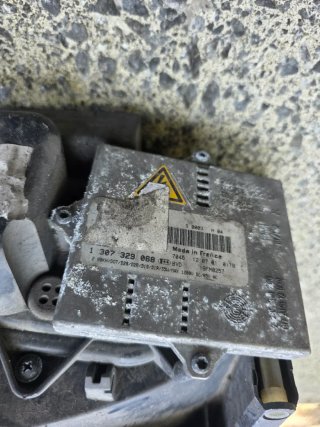 Faro Xenon Derecho Ford Galaxy