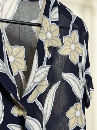 Blusón estampado floral manga corta