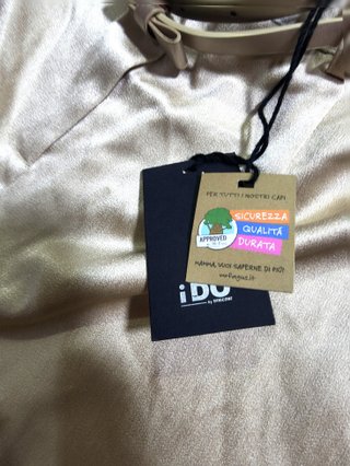 IDOL – Pantalon Ancho Dorado con Cinturon 202