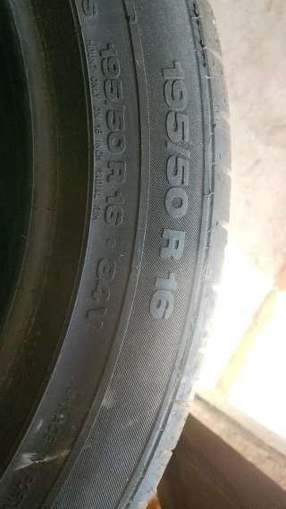 4 Ruedas Coche Casi Nuevas