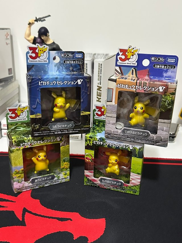 Pokemon 30th Moncolle Pikachu Set 4 Figure Takara