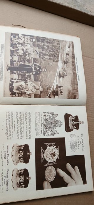 Libro álbum coronación Jorge VI Gran Bretaña 1937.