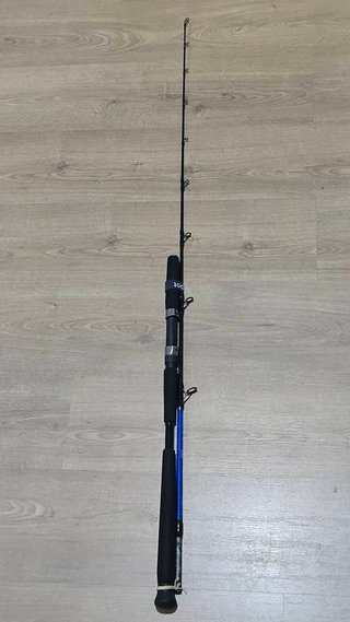 Caña jigging / embarcación Caperlan azul 60-200g