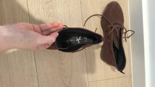 Botines burdeos con cordones