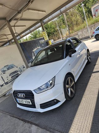 Audi A1 Sport black