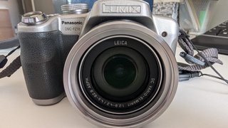 Cámara Panasonic Lumix DMC-FZ18
