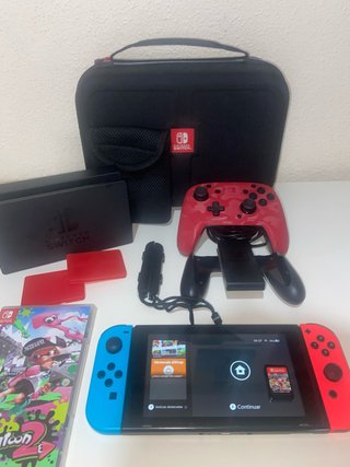 Nintendo Switch + Mario Kart 8 Deluxe + Splatoon 2