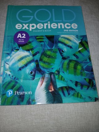 Libro inglés Gold Experience A2