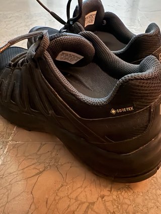 Zapatillas de trail Salomon Goretex Talla 40 2/3