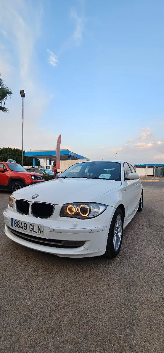 BMW Serie 1 118 d Aut. 5p 2009