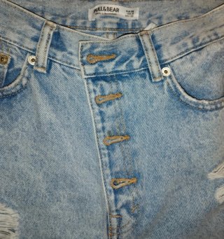 Vaqueros Mom Fit estilo urbano