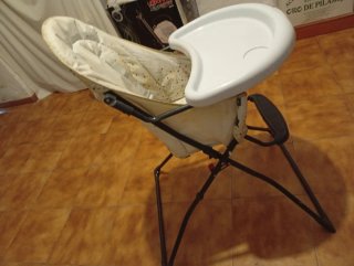 Trona portátil para bebés