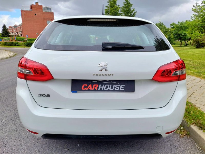 Peugeot 308 2021, foto 6