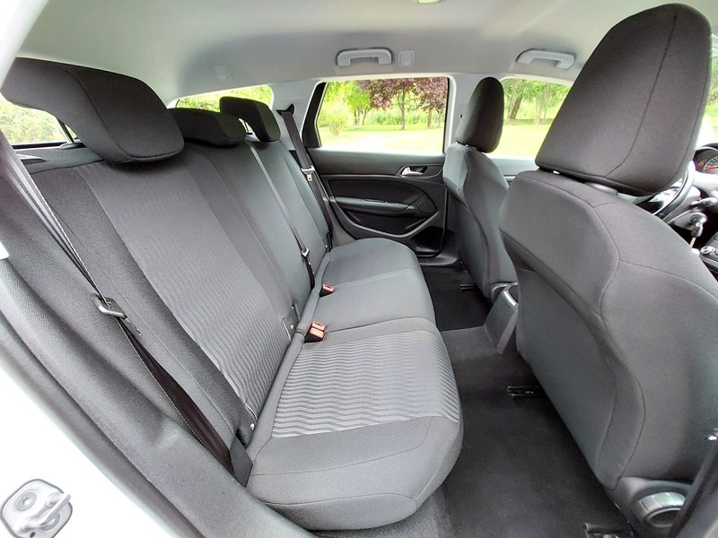 Peugeot 308 2021, foto 12