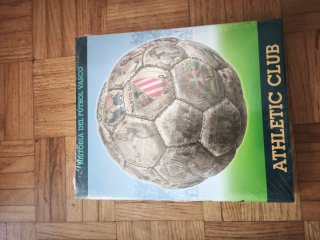 Lote de libros de los equipos Vascos