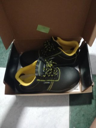 Zapatos de trabajo Forli negros y amarillos
