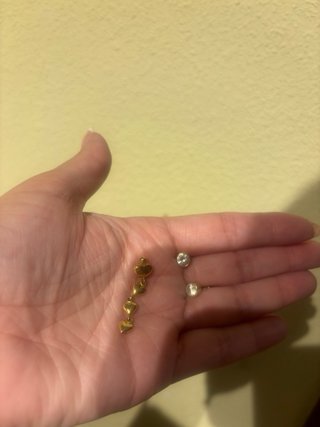 Pendientes y colgante de oro