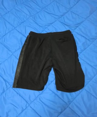 Pantalones cortos Guess negros