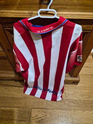 Camiseta Reebok Rayas Rojas y Blancas, original !!