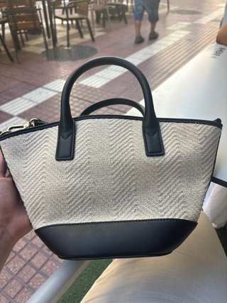 Bolso Love Moschino Beige y Negro